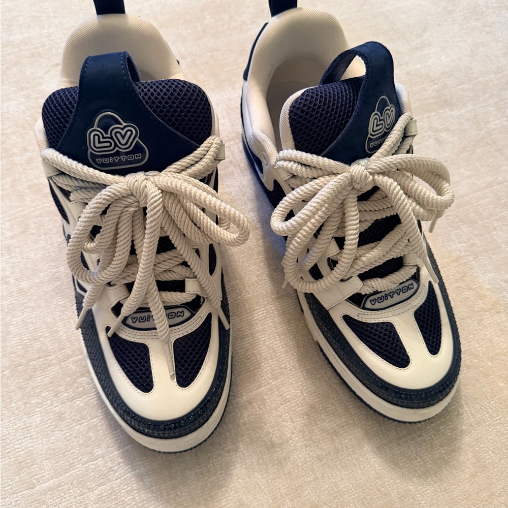 Louis Vuitton Navy blue and White Lace-Up Sneakers